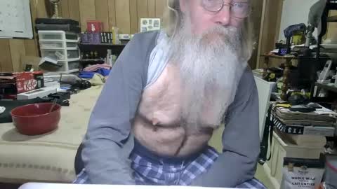 Dana online show from December 15, 5:20 pm