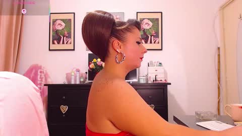 dana online show from September 23, 7:20 pm