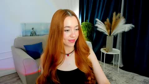 Camilla online show from May 4, 7:31 pm