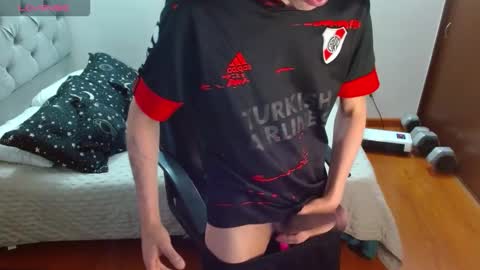 DANDY THOMAS    angeloo 666 online show from December 15, 8:49 pm