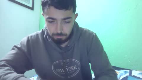 dani3l9905 online show from November 30, 3:46 am