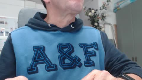 dani_alpina online show from November 4, 11:00 am