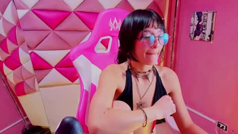 dani_dream online show from September 25, 7:43 pm