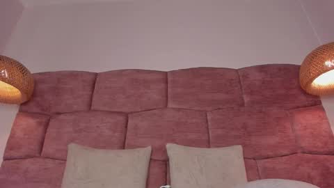   online show from February 3, 6:22 am