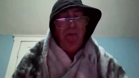 Daniel online show from November 9, 5:44 am