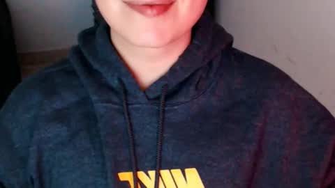 daniel_ruis16 online show from December 23, 2:39 pm