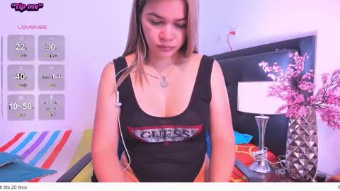 daniela online show from February 22, 1:25 pm