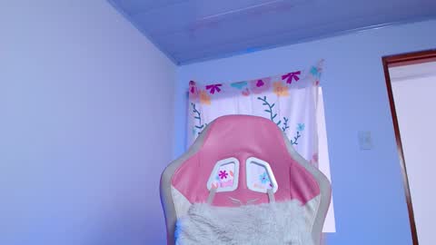 DANIELA online show from February 16, 3:10 pm