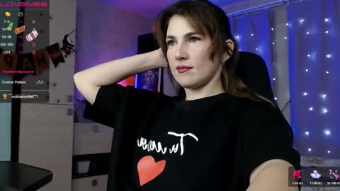 Daniela Cooper online show from November 9, 2:42 pm