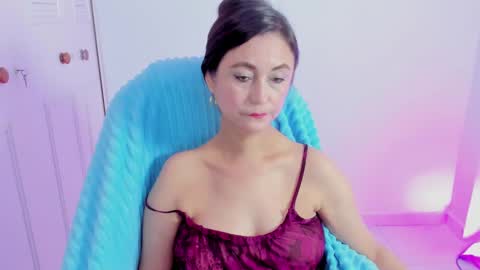 Daniela online show from November 8, 7:22 am