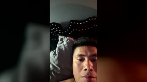 danieldiaz01051996 online show from May 14, 2:43 am