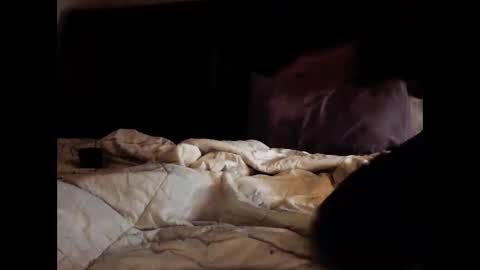 daniellbisous online show from February 11, 6:28 am