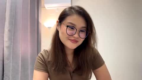 Luna  online show from November 23, 8:34 am