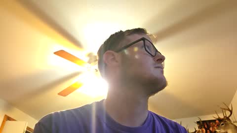 Daniel    y. online show from October 24, 12:11 am