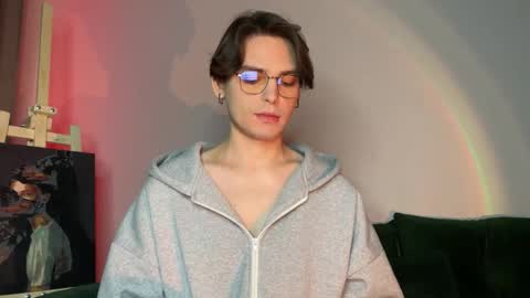 danieltuckerr online show from January 16, 3:43 pm