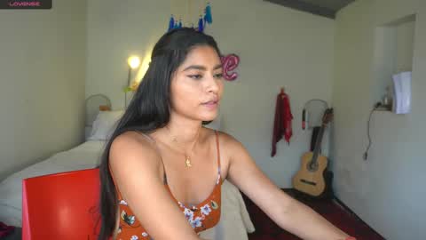 danalle .. online show from February 10, 9:15 pm