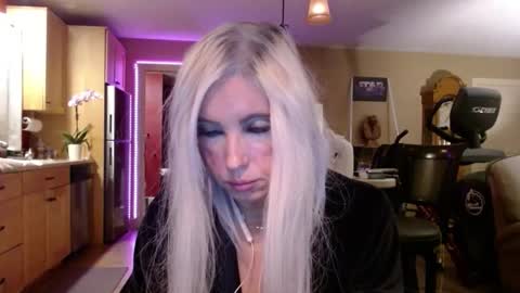 DanikaWhite69 online show from October 31, 9:53 am