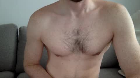 Snapshot of danishguysdicks chatting on February 20, 2:13 pm Buzzy online show from February 20, 2:13 pm