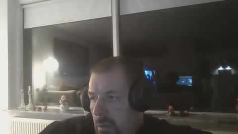 Snapshot of danishman1980 chatting on December 1, 9:39 pm danishman1980 online show from December 1, 9:39 pm