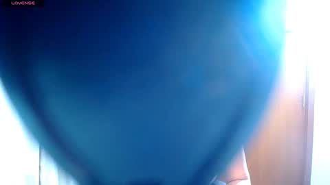 Snapshot of danna__ross chatting on February 26, 12:20 am Danna  Ross online show from February 26, 12:20 am