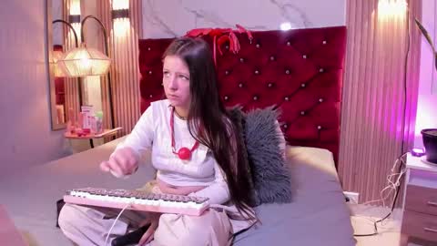 Danna  online show from February 27, 1:15 pm