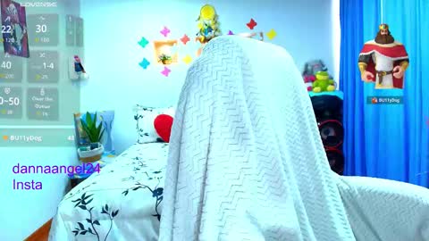 Danna online show from March 17, 10:04 pm