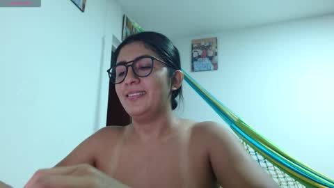 Danna online show from February 12, 11:19 pm