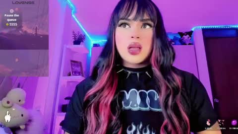 dannadolls online show from March 23, 6:57 pm