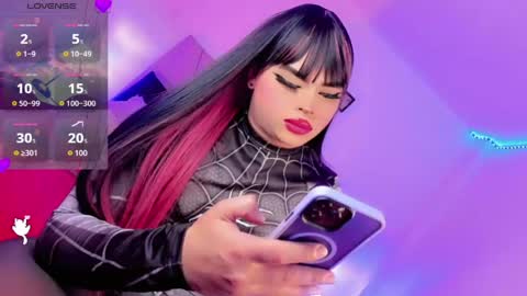 dannadolls online show from April 29, 6:13 pm