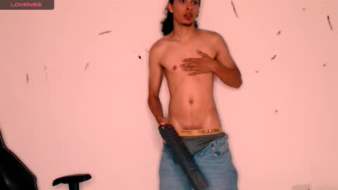 Danny online show from November 8, 1:52 am