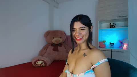 danny_cam1423 online show from October 2, 4:39 pm