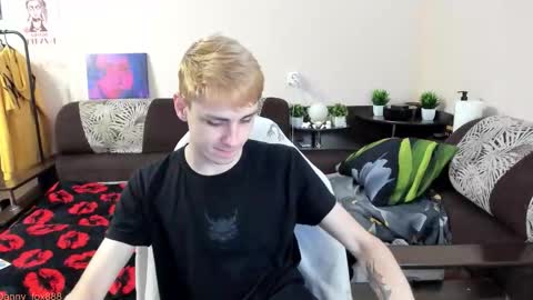 Daniel online show from September 18, 2:10 pm