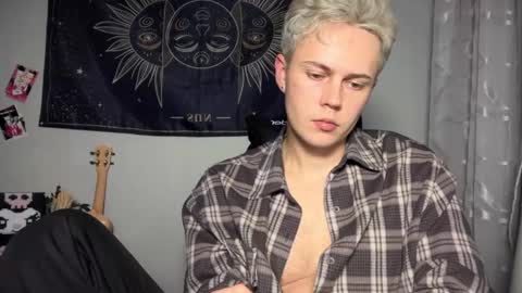 danny online show from October 27, 7:36 pm