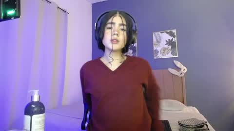 Snapshot of danny_winslow chatting on February 18, 7:32 am Danny online show from February 18, 7:32 am