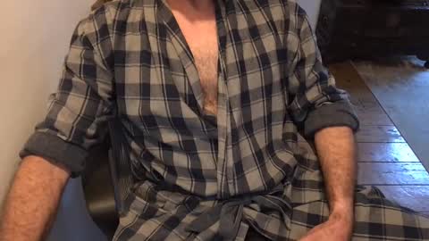 dannybuoy2 online show from April 12, 6:50 am