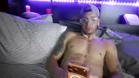 dannygowild online show from June 10, 7:18 am