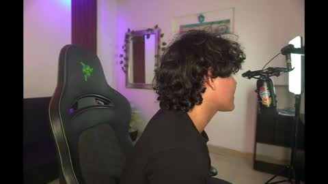 Dante online show from April 13, 5:39 pm