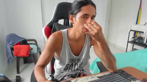 X Dante7373574 online show from November 24, 6:39 pm