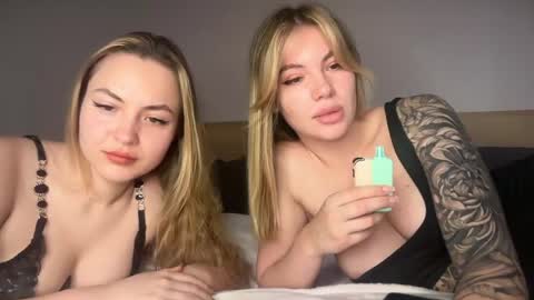 DanteetBeatrix online show from April 15, 6:39 am