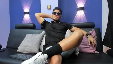 Dante online show from May 7, 11:10 pm
