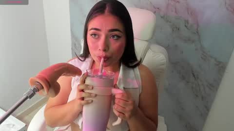 dany_cutee online show from May 12, 4:05 pm