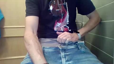 danydotado online show from February 13, 6:37 pm