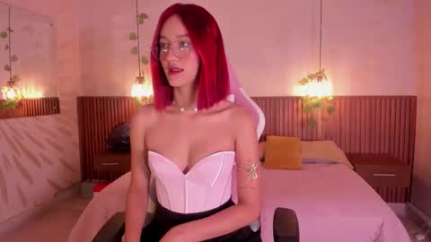 Daphne online show from February 11, 3:21 am