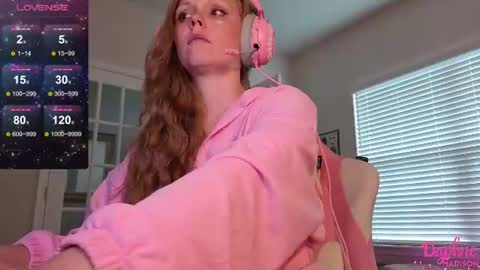 Daphne Madison online show from June 17, 6:24 pm