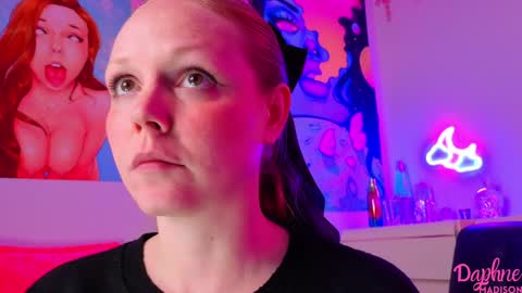 Daphne Madison online show from November 28, 11:56 pm