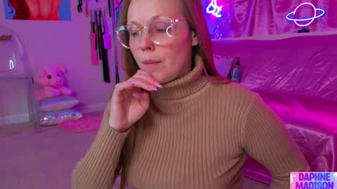 Daphne Madison online show from February 24, 10:13 pm