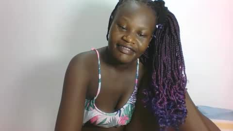 ESTHER online show from April 4, 5:36 am