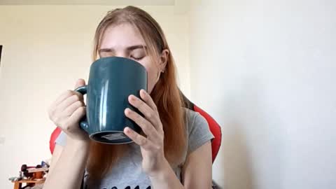 Lisa online show from October 21, 11:04 am