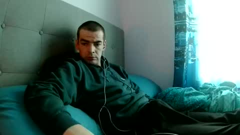 dark377 online show from March 30, 2:06 pm