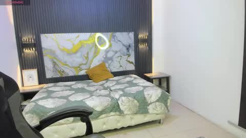 DARCK online show from February 22, 1:47 pm